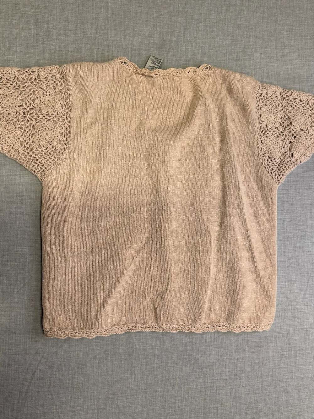 Jaclyn Smith Classics Floral Crochet Short Sleeve Cardigan, Size Medium - Picture 5 of 6